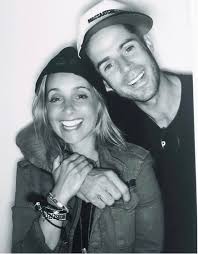 Louise elizabeth redknapp (née nurding, born 4 november 1974), is an english singer, songwriter and media personality. Family Facts For Louise Redknapp And Ex Husband Jamie Madeformums
