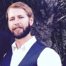 Daniel Downs's Instagram, Twitter & Facebook