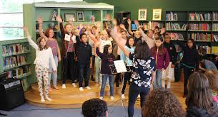 Kontaktinformasjon, ansatte, presentasjon av skolene. Barnas Leseamfi Sparebankstiftelsen