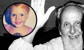 Jako trzyletnia dziewczynka musiała poślubić starszego mężczyznę. Zmusiła  ją do tego jej mama