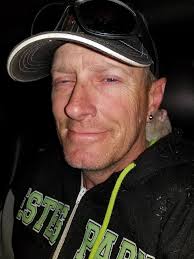 Socialization of Weimaraner and Rottweiler Puppies with Rats in Barn Hunt  Training