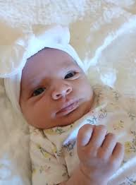 Kids giving the middle finger in photos