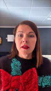 🇪🇦 Испанский язык онлайн 📝Фразы из отрывка ✏️ Harina -мука ✏️ huevos  -яйца ✏️ Apoyarse con el hombro -опереться плечом ✏️ lanzar -бросить,  подбросить,швырнуть ✏️ recibir -брать,встретить ✏️estar listo/a- быть  готовым ✏️Hacer