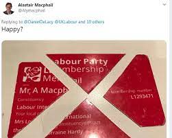 Labour Members Slice Up Their Cards Over Corbyn S Second Referendum Fudge Daily Mail Online