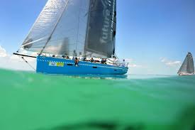 1940 és 1989 között hétszer volt a leggyorsabb a tókerülőn. 52 Kekszalag Csutortok Nau 370 Run The Sailing Class Facebook