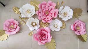 طريقة عمل ورد كبير من الورق الملون للديكورات والزينة how to make a paper flower سلسلةتعلميةالجزء1 youtube ramadan crafts crafts wedding stickers