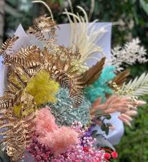 Order your flowers now and save 10% on purchase today at flowers sydney. Everlasting Dried Flower Bouquet Class Sydney Classbento