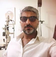 مُحَمَّد ٱبْن عَبْد ٱللَّٰه ‎, romanized: Profile Dr Muhammad Ahmed Khan