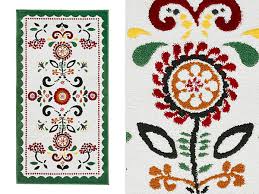 Gemütlicher teppich von ikea gebraucht mit spuren. Schone Blumenmuster Und Trends Fur Das Jahr 2013