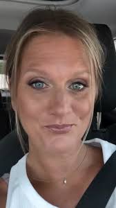 It is always an extra special honor for me to be asked to do makeup for  another industry professional! Today I was so happy to do makeup for the  lovely and incredibly