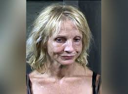 Kristin Hibbard's Instagram, Twitter & Facebook