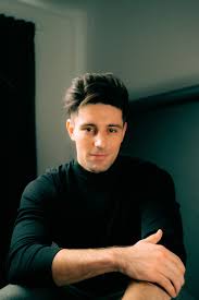 Die nicht Ganz Normal Tour 23 AUSVERKAUFT — Alexander Eder & Band — SZENE  Salzburg