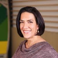 Denise Arends's Instagram, Twitter & Facebook