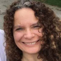 Beth Elam's Instagram, Twitter & Facebook