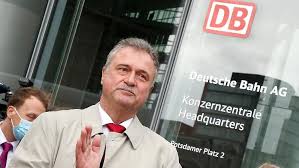 Parent/legal guardian must accompany teen to provide written consent to obtain a driver's license, or complete and notarize an affidavit/consent for minor to drive form. Auch Am Wochenende Gdl Chef Kundigt Langeren Streik An N Tv De