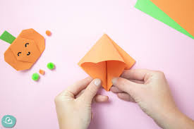 How to fold an easy origami fox. Halloween Origami Boo Einfache Faltanleitungen Wunderbunt De
