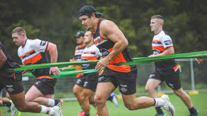 It is with great sadness that the family of the late foster james roberts announce his passing at western memorial regional hospital on . 4nzlmaebi7gg7m