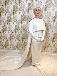 Katy perry showed off her latest new look on may 23, just in time for the american idol season finale. Katy Perry On Twitter