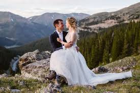 Picking how to dress for wedding night do's is slightly less stressful on the budget as. The Ultimate 2021 Guide To Colorado Elopement Packages Vows And Peaks