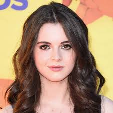 Vanessa nicole marano is an american actress, famous for playing the role of bay kennish in the show, 'switched at birth'. Vanessa Marano Biography Us Tv Actress
