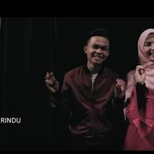 Please share this video and not to download. Tajul Wany Disana Cinta Disini Rindu Chord