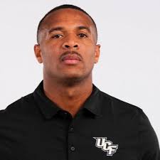 Keshawn Martin (@KeshawnMartin82)