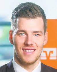 LaHoMa-Eröffnung: Martin Schaer von Matrix Immobilien informiert