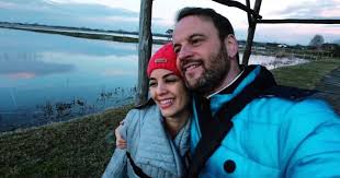 Édesanyjuk, szita edina most egy olyan helyre szeretne költözni velük, ahol nem penészesek a falak és egészséges környezetben ápolhatja két beteg lányát. Ordog Nora Es Nanasi Pal Uj Bizniszbe Kezdenek Kisboltot Nyitnak