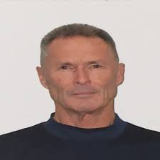 Finally after 33 years in business all my fleet is black and all Mercedes. 