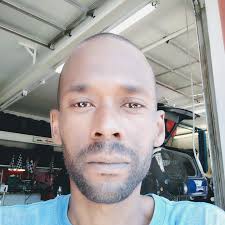 Lincoln Navigator handling in snow and ice?