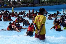 Kolam Tsunami Di Hawai Waterpark Picture Of Hawai Waterpark Malang Tripadvisor