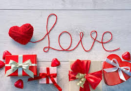 Tu pareja podrá ser el hombre más distinguido de la velada y aún así deslumbrar con una exclusiva corbata, llena de colores y estampados imposibles. Seis Regalos De San Valentin Para Hombres Que Buscan Exclusividad Eleconomista Es