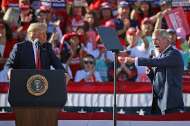 Nigel Farage Loses 10 000 Bet On Donald Trump Winning The Us Election The Independent
