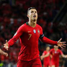 Cristiano ronaldo totally failed 6 games out of 7. Cristiano Ronaldo Ja Marcou 101 Golos E Famosos Mostraram Se Rendidos