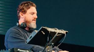 Maybe you would like to learn more about one of these? Solomun Atna Link Up On New Single Tuk Tuk