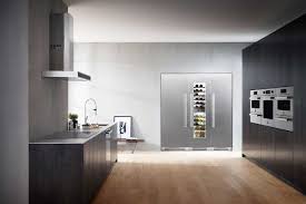 Redo your kitchen in style with elle decor's latest ideas and elle decor participates in various affiliate marketing programs, which means we may get paid. Bertazzoni Expands Appliance Suite With New Built Ins Decor Sets Video