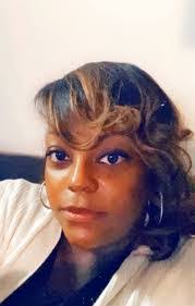 Farrah Moore's Instagram, Twitter & Facebook