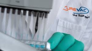 Curevac is a leader & pioneer in developing medicines based on mrna. Curevac Eigner Hopp Aussert Sich Zur Trump Offerte Wirtschaft Sz De