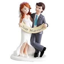 Bei jj's house finden sie eine große auswahl von hochwertigen kleidern für jeden anlass: Hochzeitstortenfigur Brautpaar Just Married Kaufen