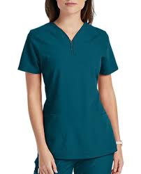 Super soft and super flattering, our underscrubs and knit scrubs for women add both comfort and style to. Barco One 3 Pocket Splice Perforated Knit Raglan Scrub Top Scrubs Beyond Tops Scrub Tops Scrubs