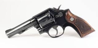 Pachmayr 6m Pistol Grip Adapter S W Smith Wesson To Model 10 K Frame Provides Smaller Hands Better Grip Without An Using Oversize Pistol Hand Guns Good Grips