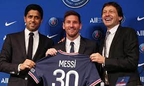 First team july 11th 2021. Psg Debut Verschoben Messi Nicht Im Kader