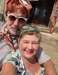 Cheryl Trott's Instagram, Twitter & Facebook