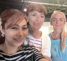 To our wonderful friends, Julie, Daren, Daniel, Amy, Karen and Sarah, thank  you so much for cruising with us again. It was really great seeing you.  Thank you also for the lovely