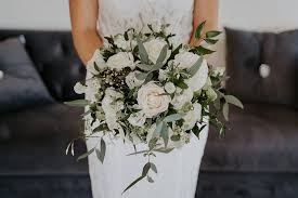 Auckland and north shore floral stylist creates bouquets in a price range to suit your. Bouquets Blossom Wedding Flowers