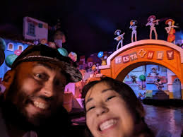 Daddy daughter date night at the zoo