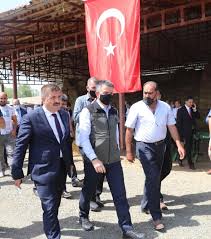 Jun 23, 2021 · tarım ve orman bakanı dr. Tarim Ve Orman Bakani Bekir Pakdemirli Igdir Da Gezi Ve Incelemelerde Bulundu