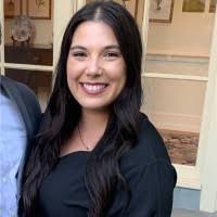 Annie Breaux's Instagram, Twitter & Facebook