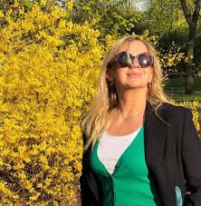 Marzena rogalska jest jedną z najpopularniejszych dziennikarek telewizyjnych i radiowych. Marzena Rogalska Z Partnerem Gwiazda Tvp Pokazala Przystojniaka