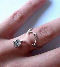 bridal snob pierced wedding ring ring verlobung verlobungsring finger piercing